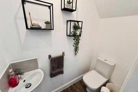 3 bedroom terraced house for sale, Patina Way, Swadlincote DE11