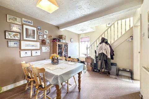 12 East View, Easington Colliery, Peterlee, SR8 3NQ