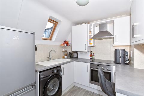 1 bedroom apartment for sale, 206 Bull Lane, Aylesford ME20