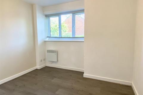 1 bedroom flat for sale, 91 Lambourn Drive, Shrewsbury, SY3 5NF