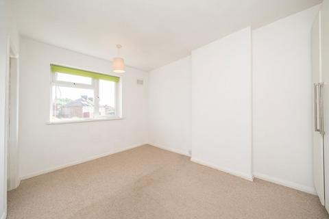 36 Collingwood Close, Twickenham, TW2 7AF