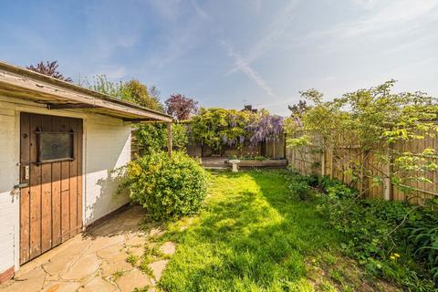 36 Collingwood Close, Twickenham, TW2 7AF