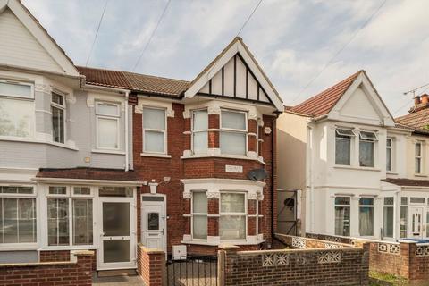 4 bedroom end of terrace house for sale, Northcote Avenue, Southall UB1