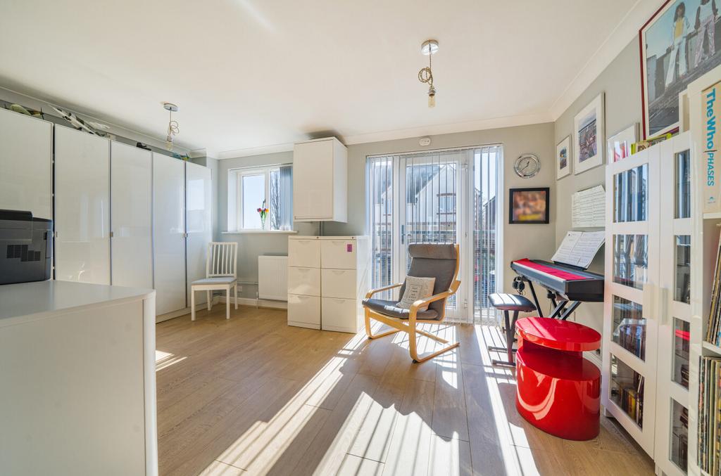 Reception/ Bedroom