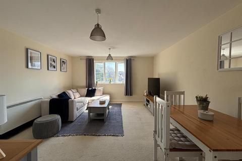 2 bedroom flat for sale, Bryntirion, Llanelli