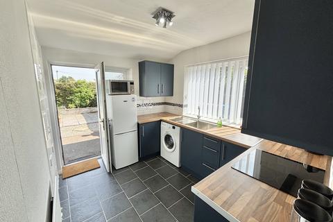 2 bedroom bungalow for sale, Windsor Avenue, Thornton FY5