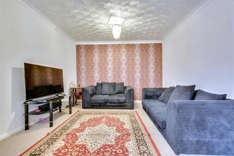 3 bedroom semi-detached house for sale, Ladbrooke Crescent, Nottingham