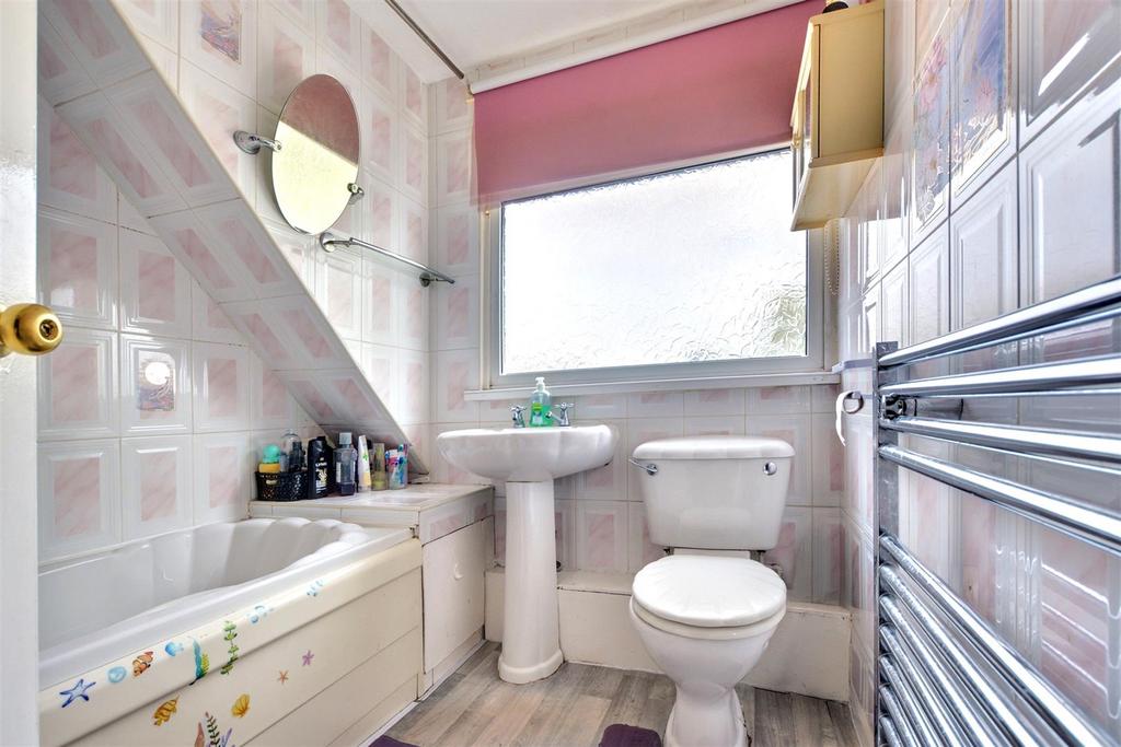 Bathroom.jpeg