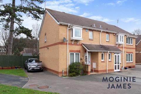 3 bedroom detached house to rent, Allen Close, Old St. Mellons, Cardiff, CF3