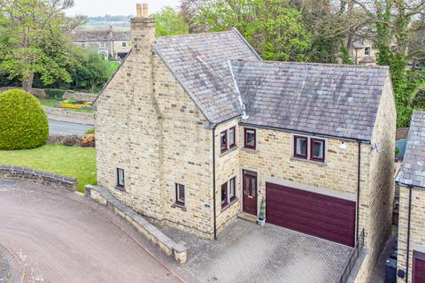 4 bedroom detached house for sale, Leeds LS17