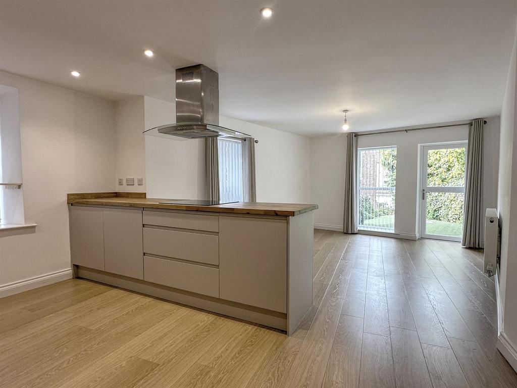 OPEN PLAN KITCHEN DINER &amp; LOUNGE
