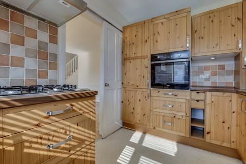 12 Autumn Crescent, Horsforth, Leeds, LS18 4HT
