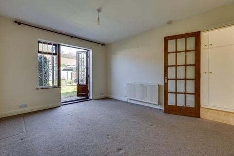 12 Autumn Crescent, Horsforth, Leeds, LS18 4HT
