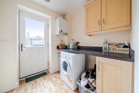 33 Arran Close, Greylees, Sleaford, NG34 8FY