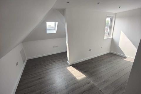 2 bedroom maisonette to rent, 2 Perry Street, Crayford, Dartford, DA1 4RD