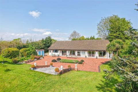 4 bedroom detached house for sale, Kingswood,Pendoylan, Cowbridge, Vale of Glamorgan, CF71 7UJ