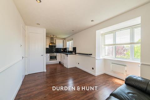 1 bedroom apartment for sale, Higham Station Avenue, Chingford, E4
