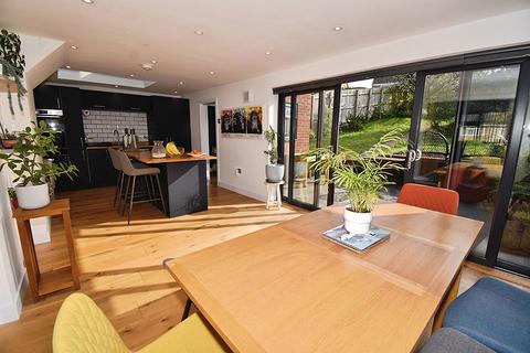 4 bedroom semi-detached house for sale, Sullivan Road, Broadfields, Exeter, EX2