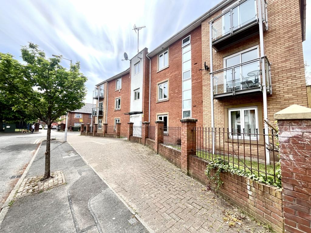 3 Bedroom Apartment for Sale