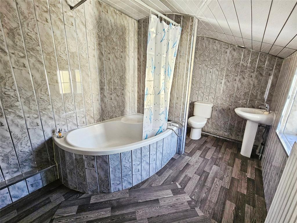 Bathrooom