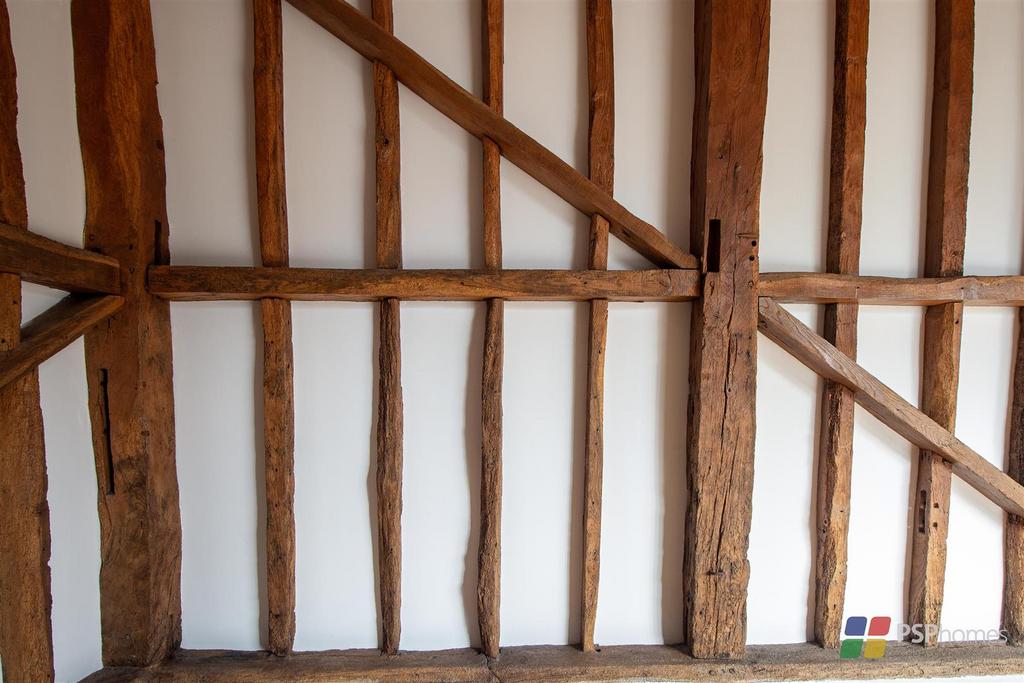 Exposed beams
