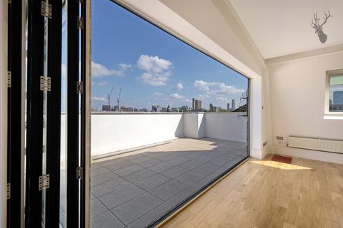 2 bedroom penthouse for sale, Foundry House, Poplar