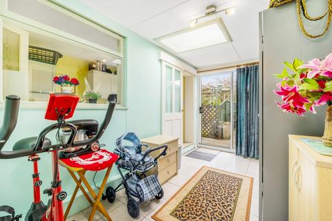 238 Broadgate, Weston Hills, Spalding, PE12 6DQ