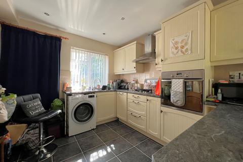 2 bedroom semi-detached house for sale, Adams Road, Hythe SO45