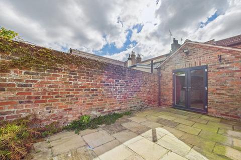 2 bedroom end of terrace house for sale, South Street, Middleton, YO25 9UB
