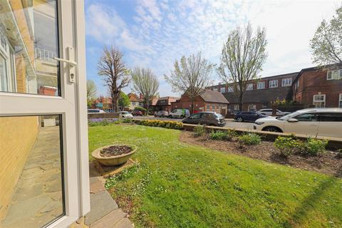 1 bedroom apartment to rent, Hove Street, Hove