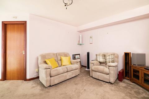 1 bedroom flat for sale, 1 Strawberry Bank Parade, Aberdeen, AB11 6US
