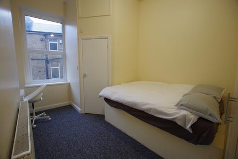 undefined, Briggate, Shipley, BD17 7BP