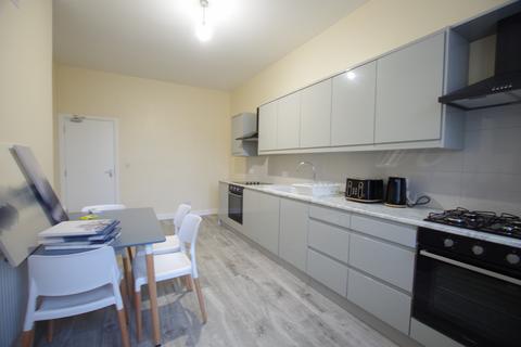 undefined, Briggate, Shipley, BD17 7BP