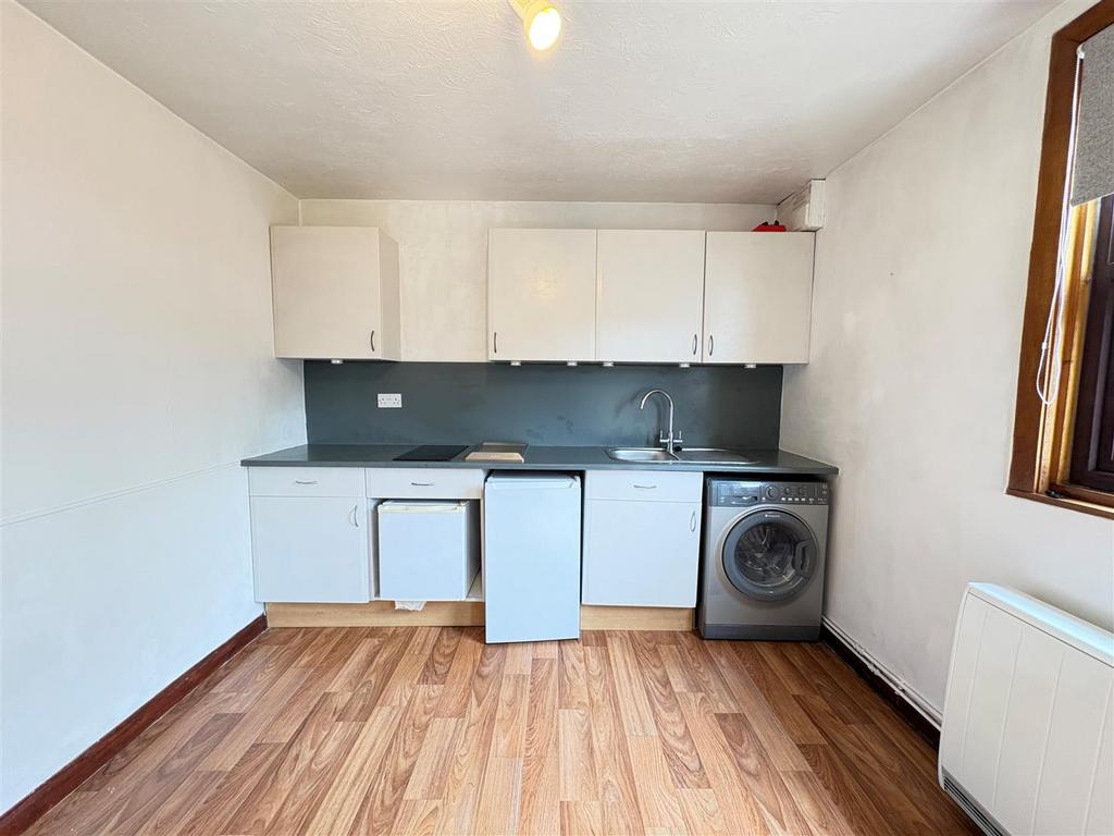 Living Space 3.jpg