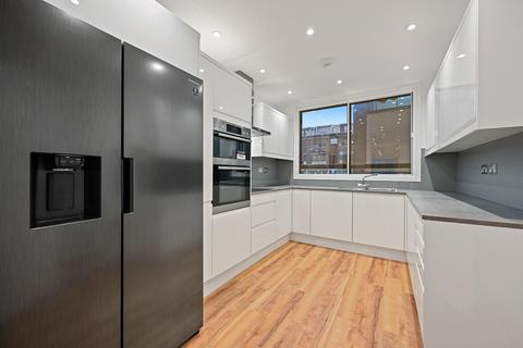 2 bedroom apartment for sale, Queen Anne Street, Marylebone Village, London W1G