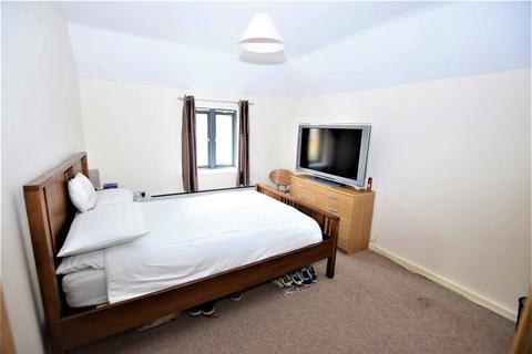 2 bedroom apartment for sale, Cavendish House, Haverhill CB9