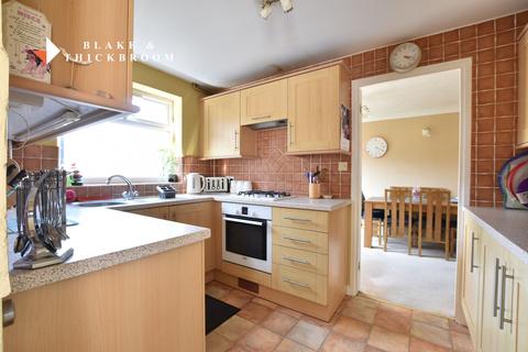 37 Dorking Crescent, Clacton-on-sea, CO16 8FQ