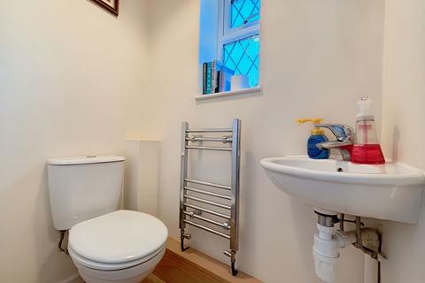 126 Apseleys Mead, Bradley Stoke, Bristol, BS32 0BG