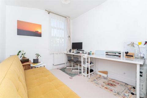 78 Studley Grange Road, London, W7 2LX