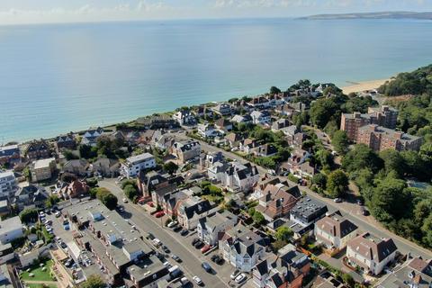 2 bedroom apartment for sale, Sandbourne Road, ALUM CHINE, BH4