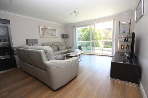 2 bedroom apartment for sale, Sandbourne Road, ALUM CHINE, BH4