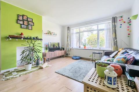 2 bedroom apartment to rent, Kendrick Road,  Reading,  RG1