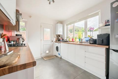 2 bedroom apartment to rent, Kendrick Road,  Reading,  RG1