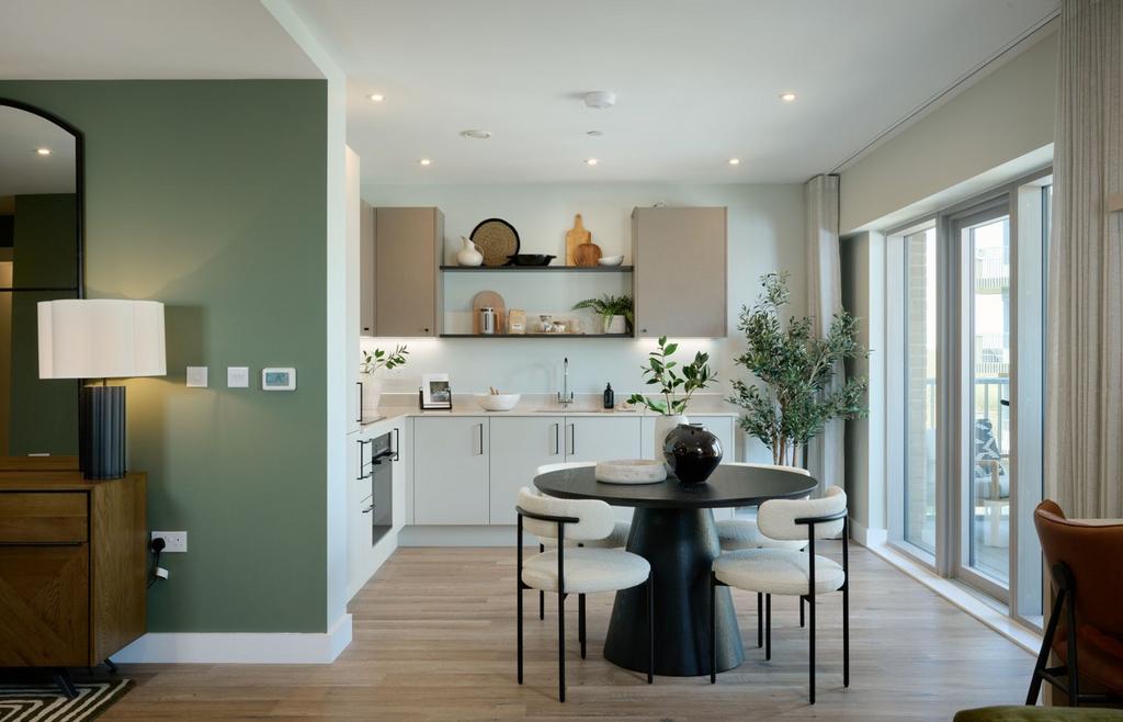 Kitchen/Dining Area