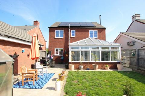 8 Slate Drive, Kettering, NN16 8WE