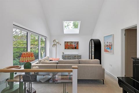 2 bedroom semi-detached house for sale, Vinery Road, Cambridge CB1