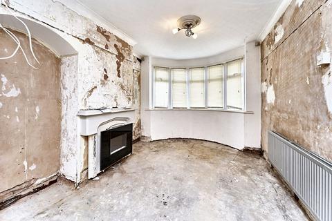 3 bedroom semi-detached house for sale, 1 Petersfield Drive, Rowley Regis, West Midlands, B65 0SA