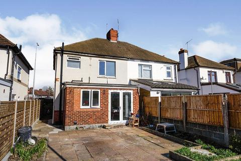3 bedroom semi-detached house to rent, Old Road East, Kent DA12