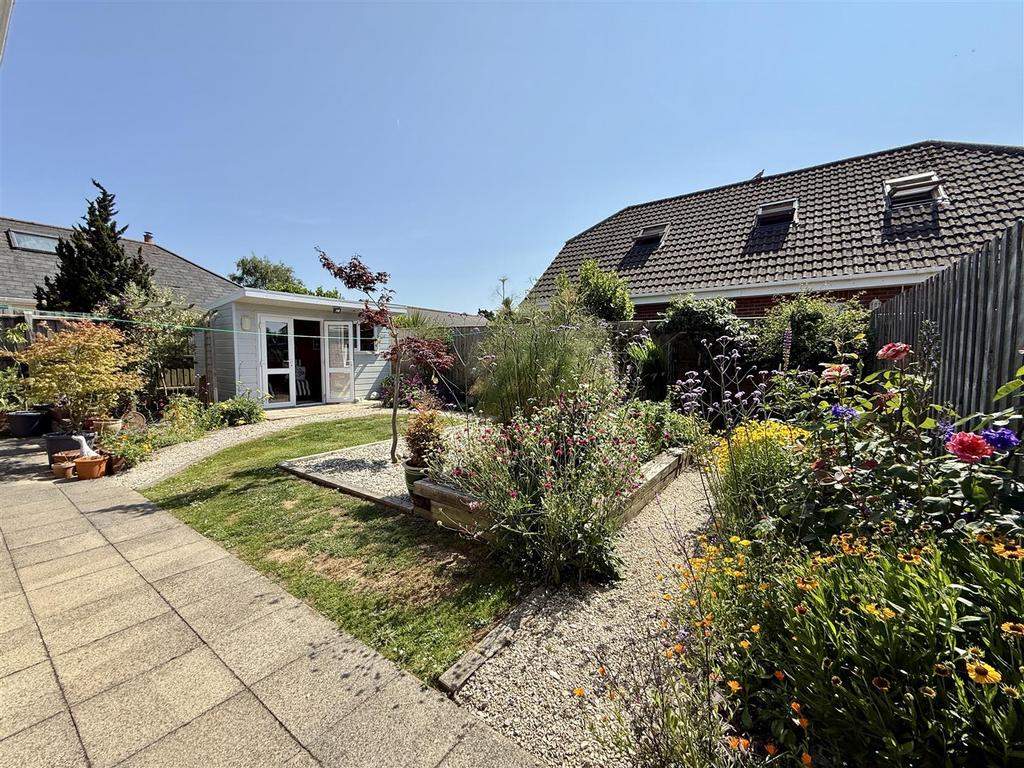 Garden: