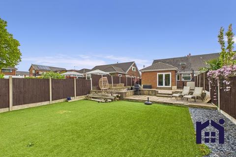 27 Balshaw Lane, Euxton, Chorley, PR7 6HX